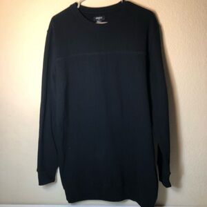 Forever 21 Men Longline Crewneck Black w/zipper on left bottom, Small, EUC